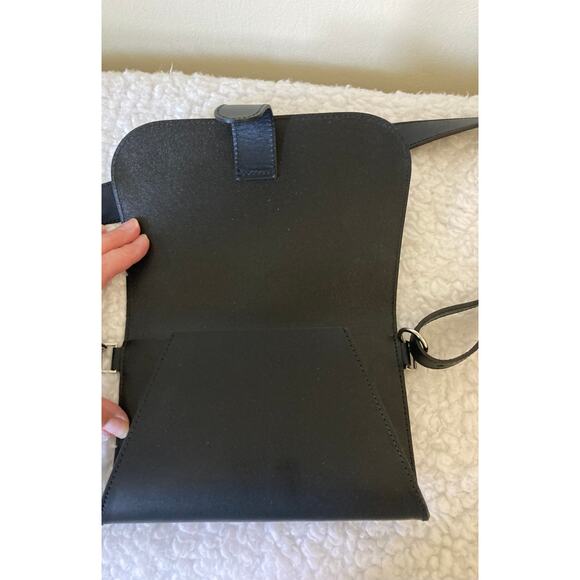 COS Black Leather Crossbody Purse/Handbag with detachable belt - Picture 6 of 10